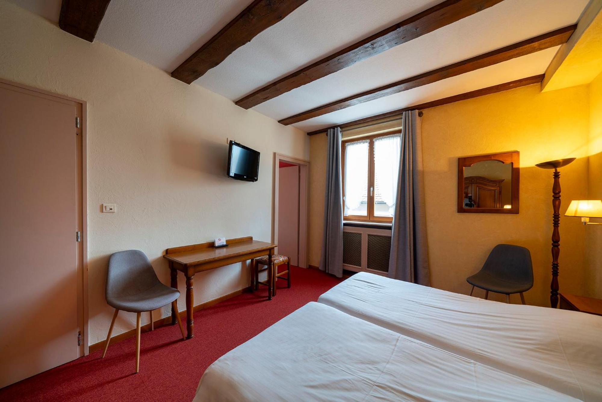 Hotel A La Vignette - Colmar-Nord 상띠뽈리뜨 외부 사진